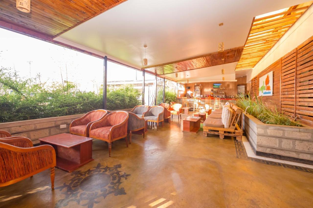 Maple Inn Nairobi Extérieur photo