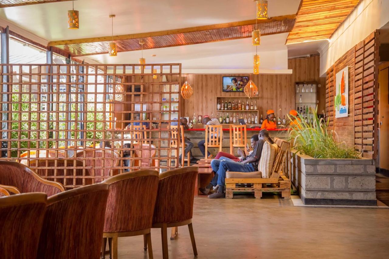 Maple Inn Nairobi Extérieur photo