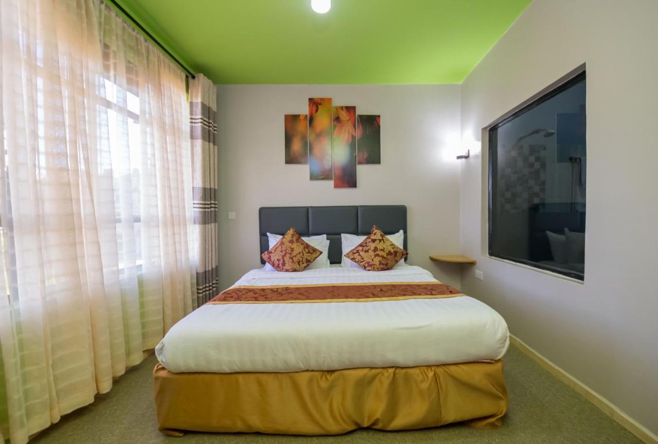 Maple Inn Nairobi Extérieur photo